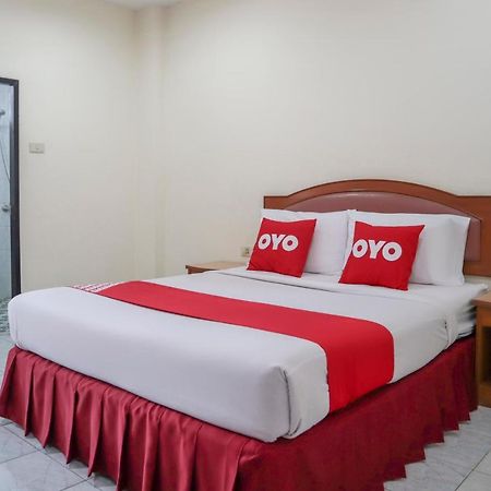 Oyo 747 Suwanna Hotel Krabi town Buitenkant foto